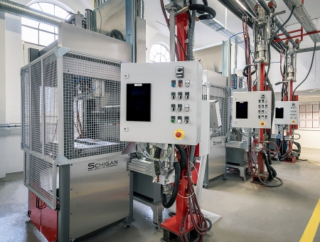 GIPRO developed innovative casting machines for epoxy insulators
